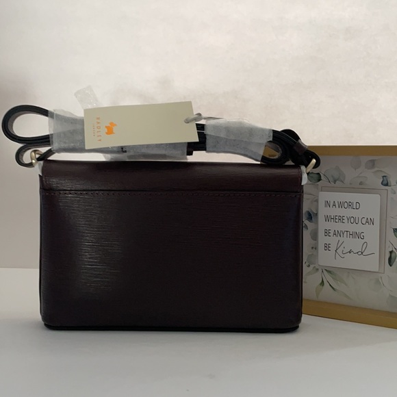 RADLEY LONDON Bags Radley London Lexington Leather Crossbody Bag